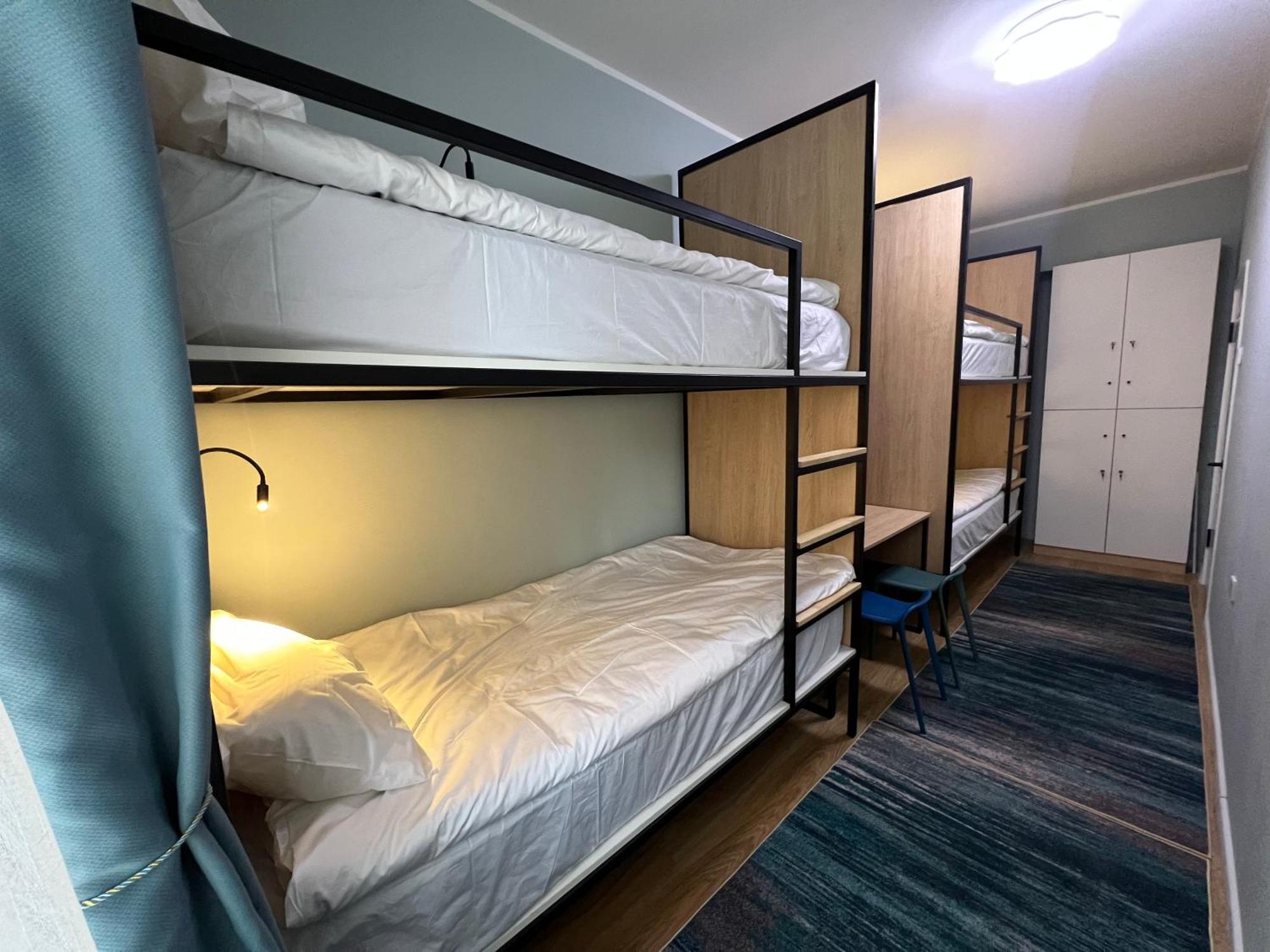 Mickey Hostel อูลานบาตอร์ ภายนอก รูปภาพ